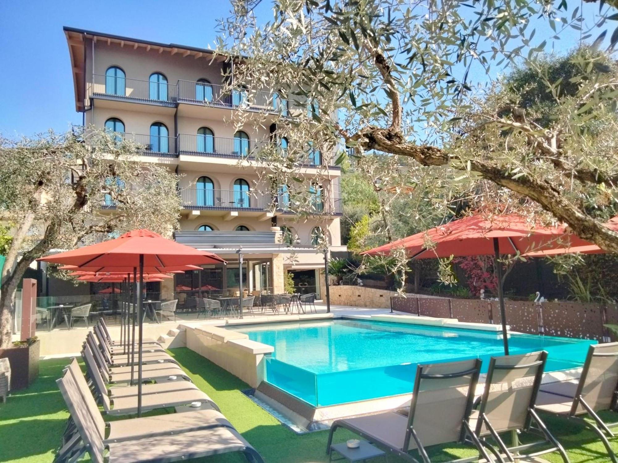Hotel Ristorante Al Caminetto Worldhotels Crafted Adults Only Торрі-дель-Бенако Екстер'єр фото