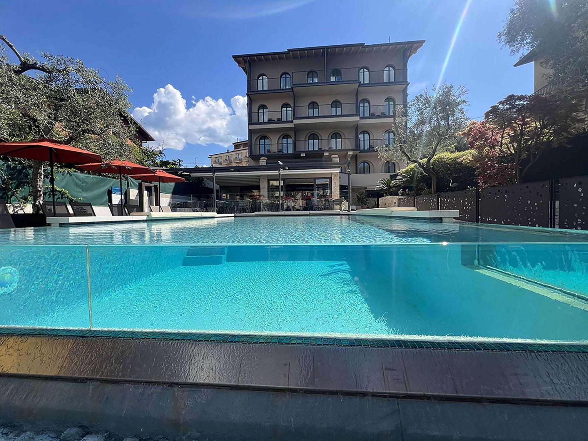 Hotel Ristorante Al Caminetto Worldhotels Crafted Adults Only Торрі-дель-Бенако Екстер'єр фото